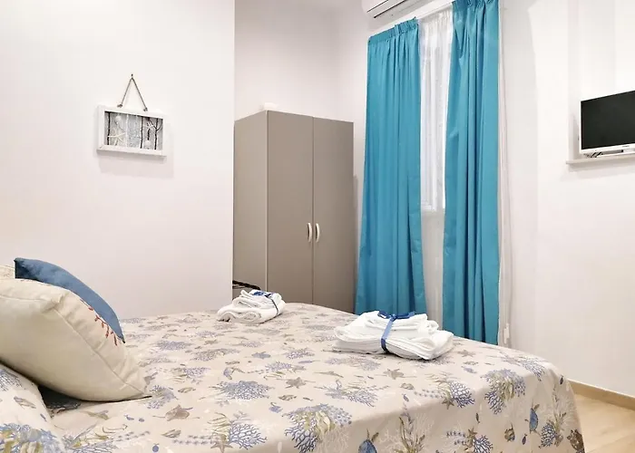 Marina Di Naxos Bed and breakfast