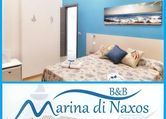 Marina Di Naxos לינה וארוחת בוקר 3*