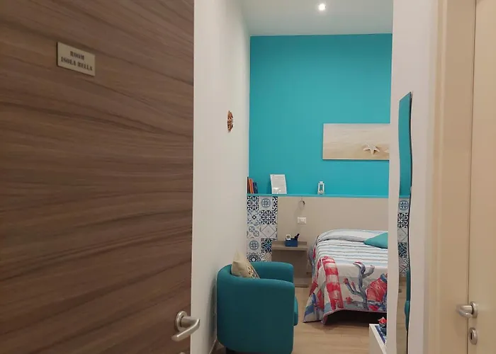 Marina Di Naxos גיארדיני נאקסוס